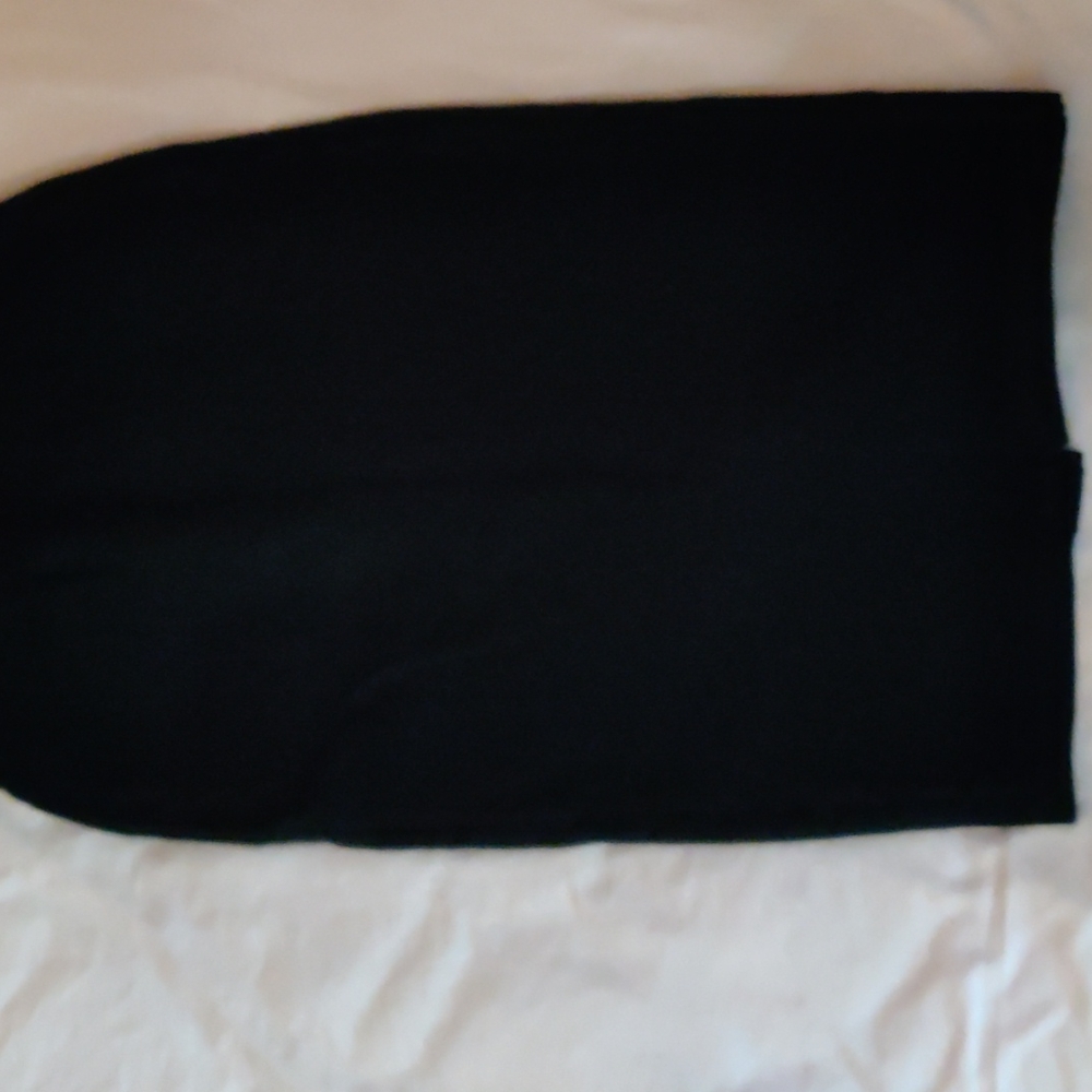 Black Midi Pencil Skirt